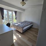 방 1 or 2 부엌/화장실/테라스 $900/$800 장단기 환영